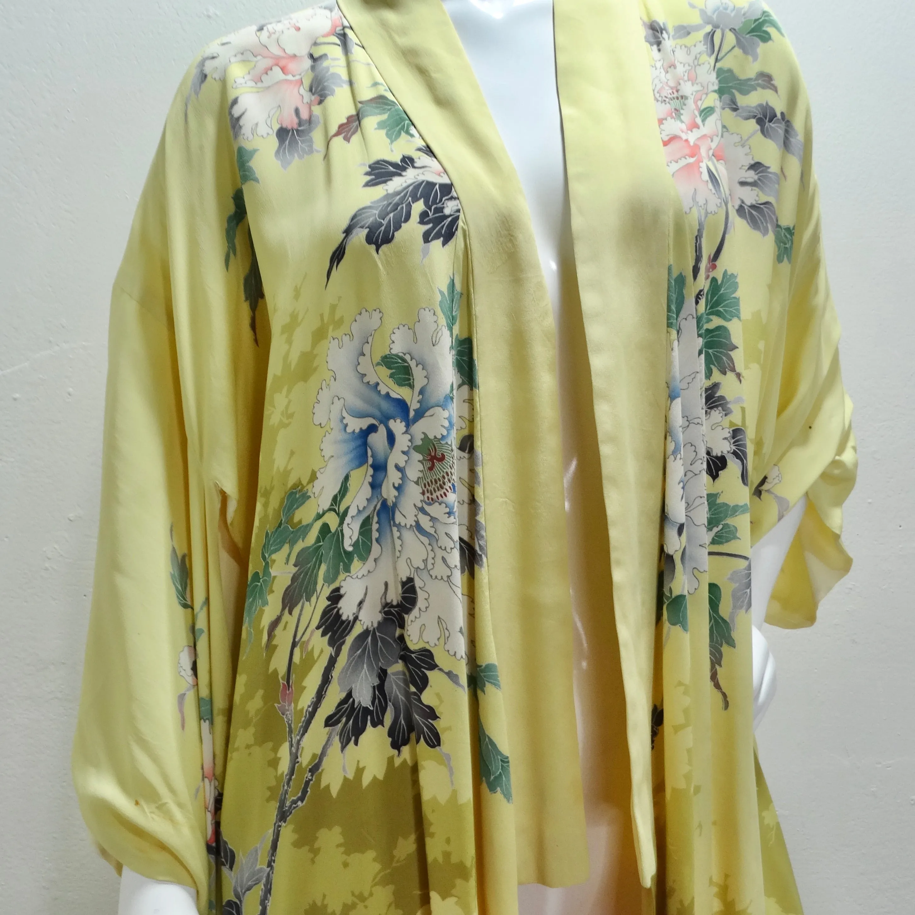 1940s Embroidered Silk Kimono