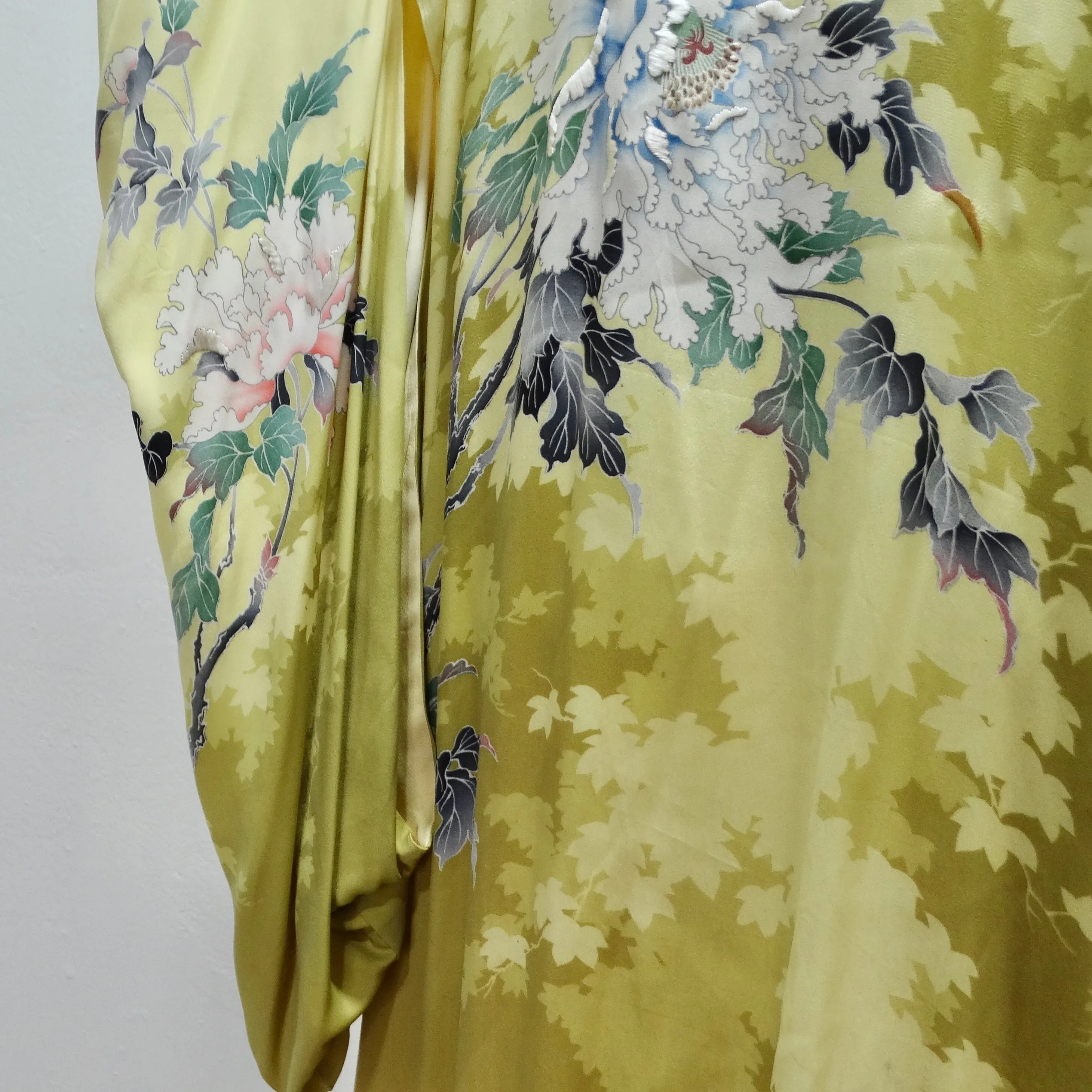 1940s Embroidered Silk Kimono