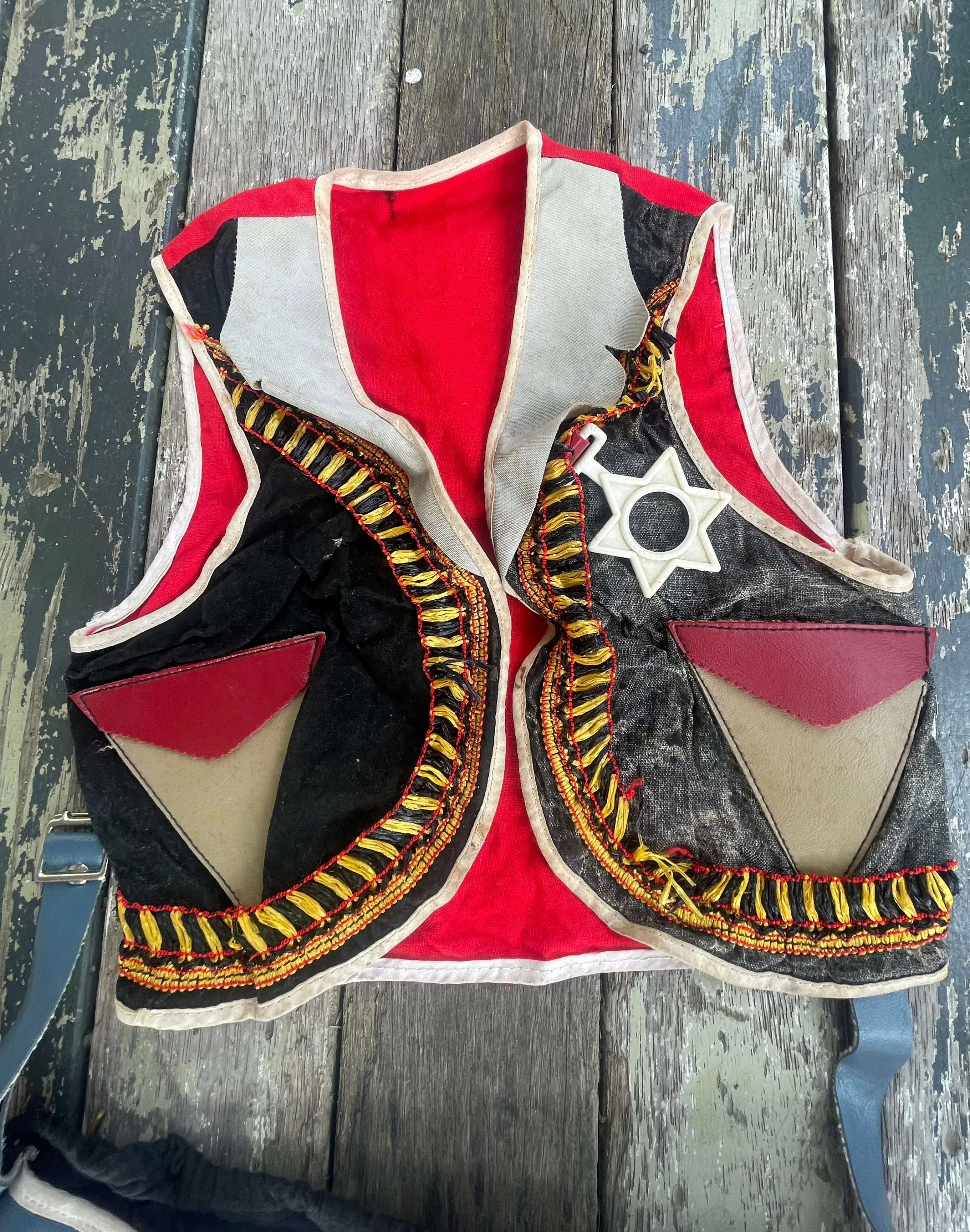1960s Child’s cowboy costume and tent