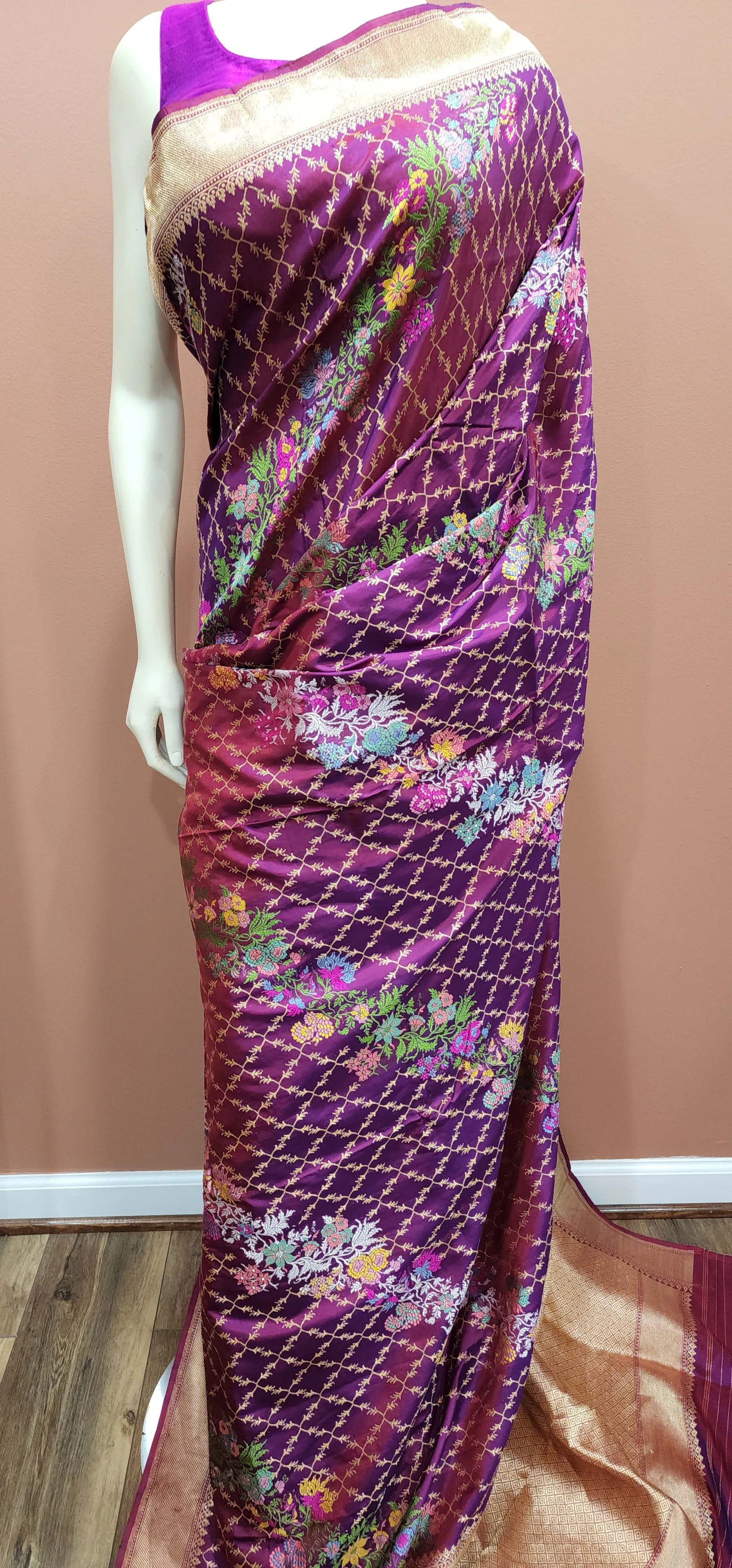 Banaras Kadwa Jangla Meenakari Saree.