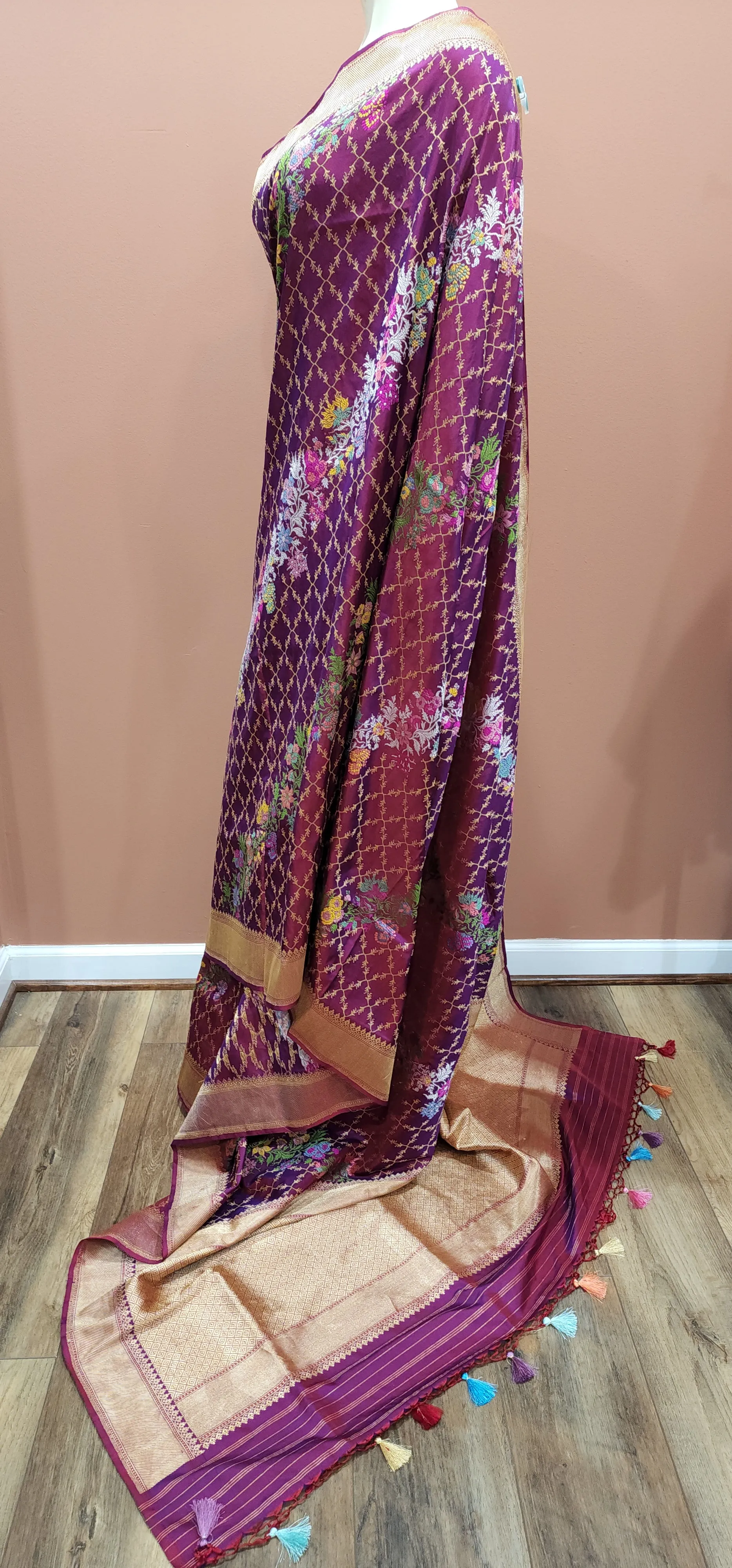 Banaras Kadwa Jangla Meenakari Saree.