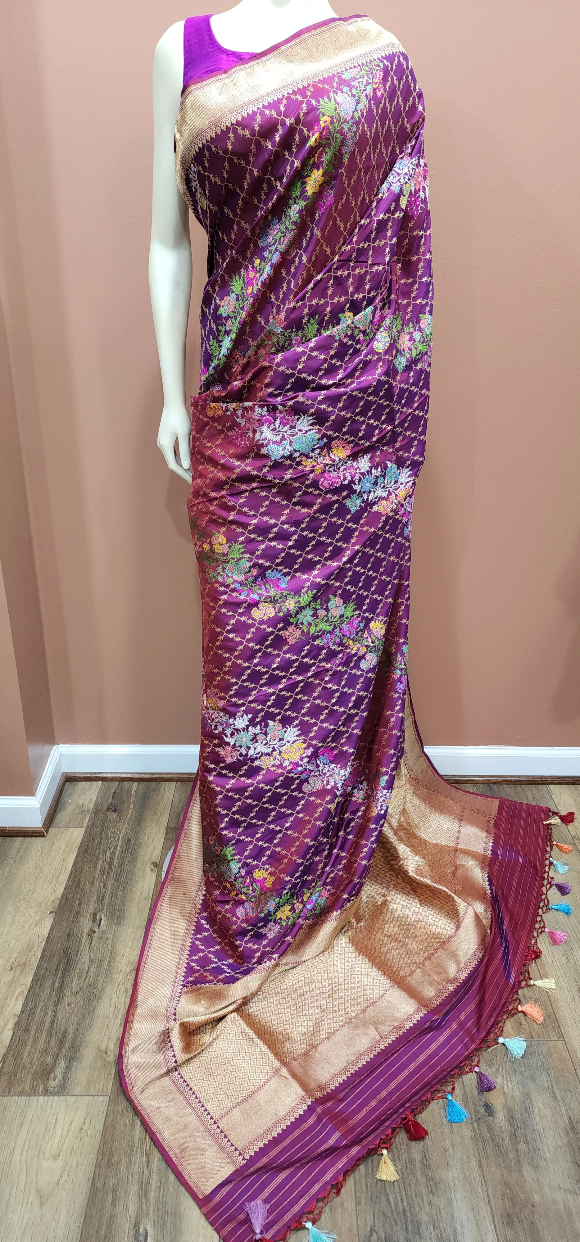 Banaras Kadwa Jangla Meenakari Saree.