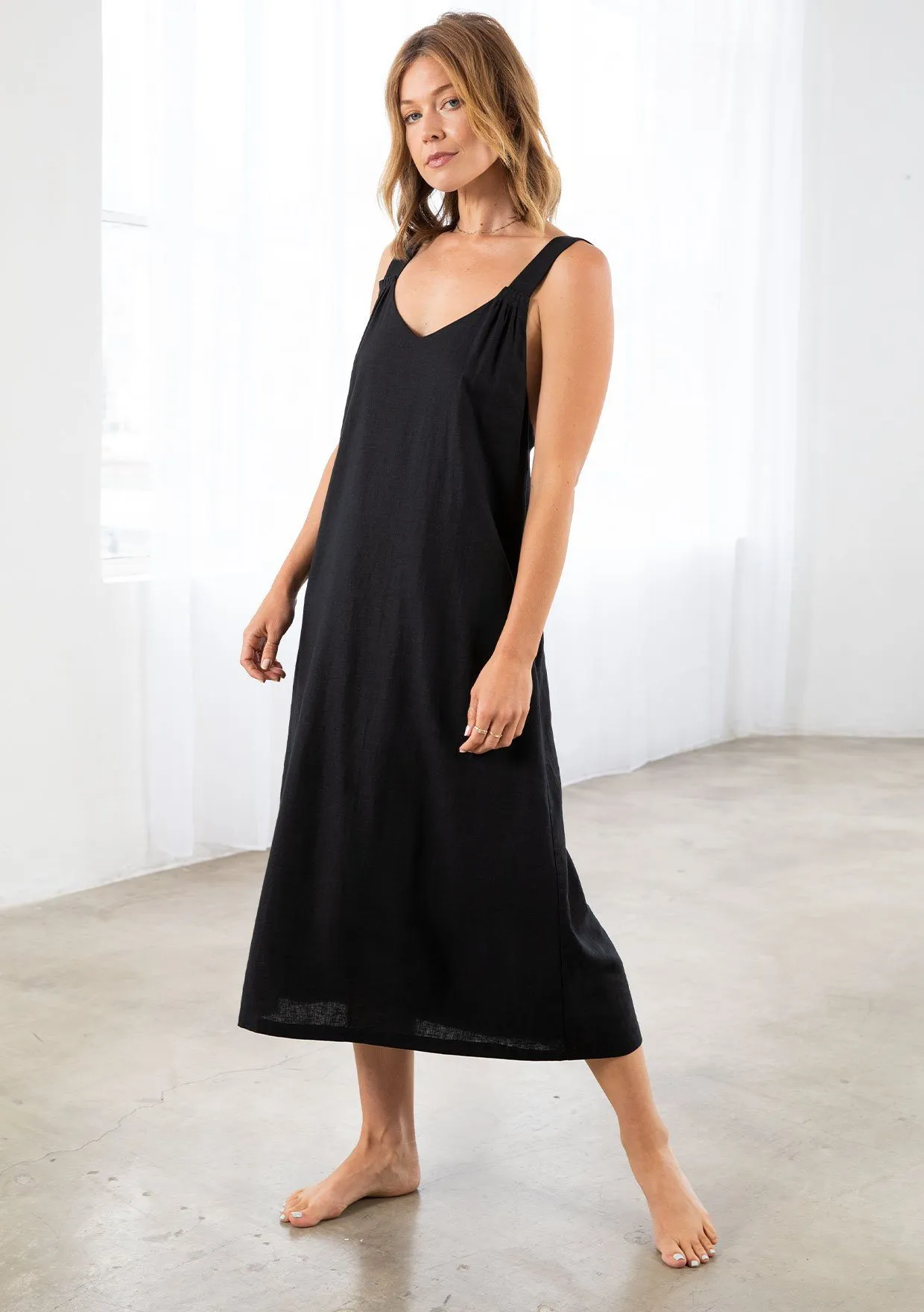 Canyon Linen Midi Dress