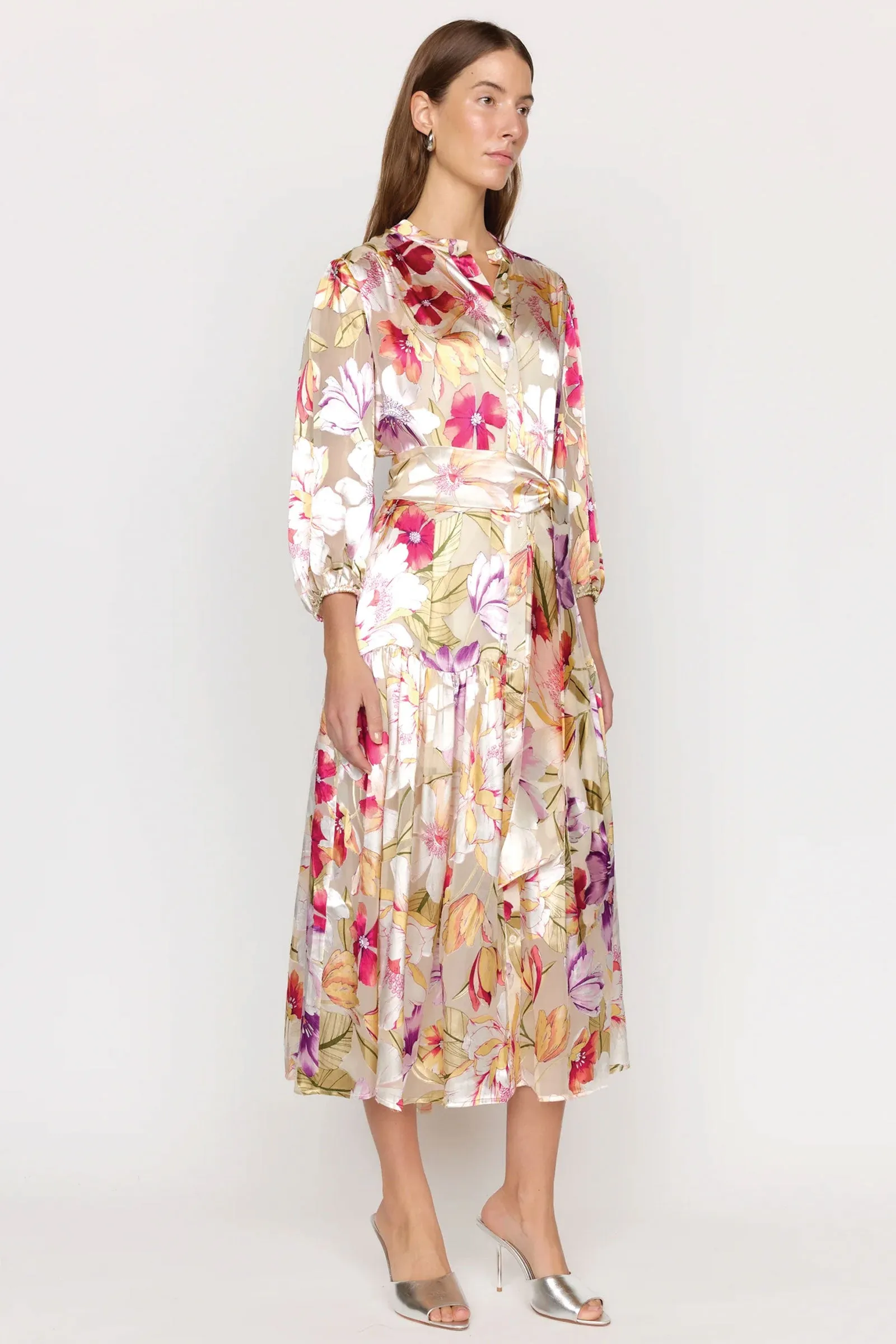 Christy Lynn Lana Dress in Bouquet