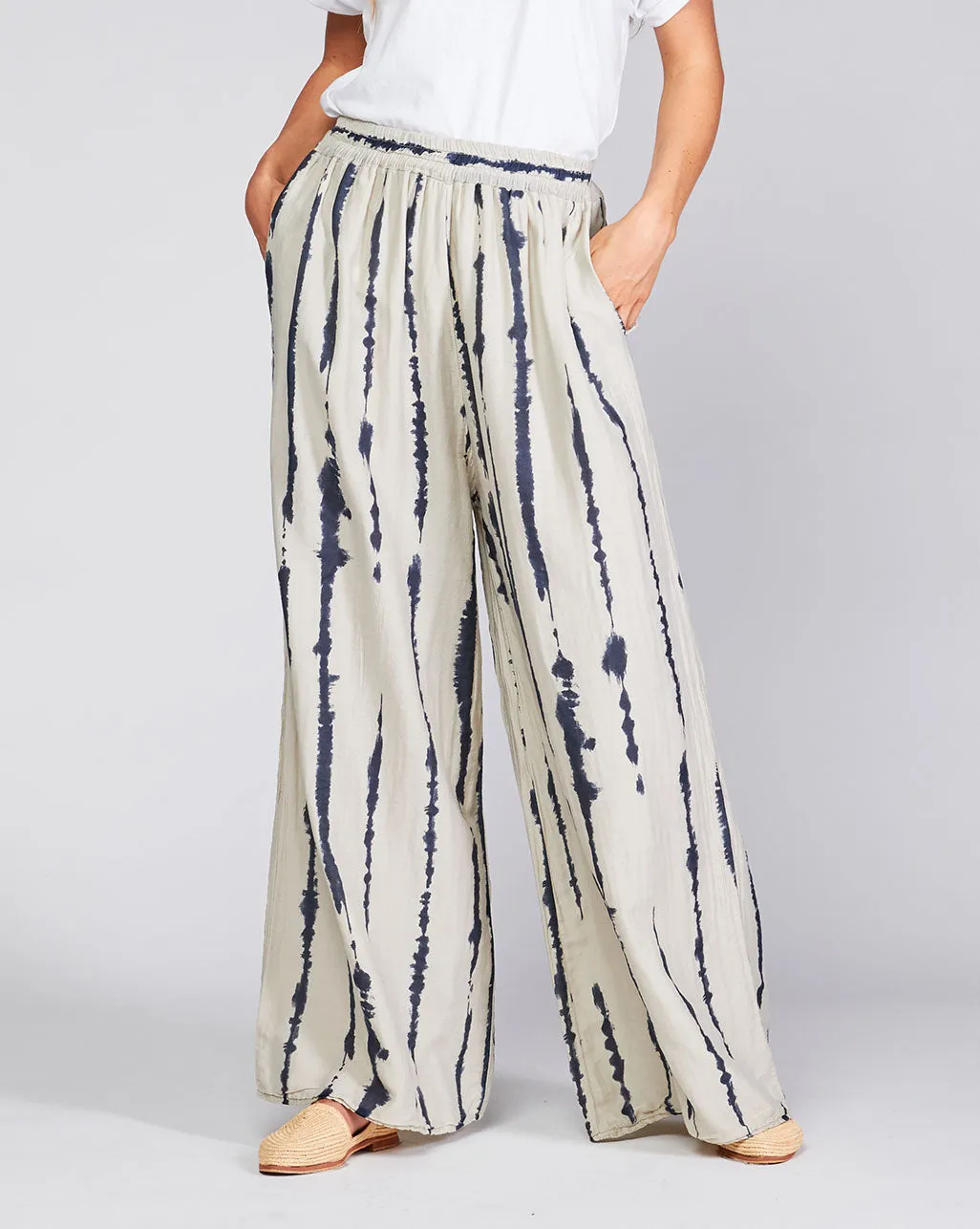 Cotton Silk Blend Drip Striped Elasitc Waist Palazzo Pant