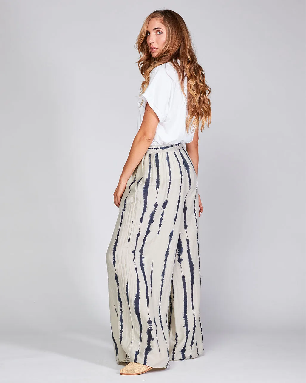 Cotton Silk Blend Drip Striped Elasitc Waist Palazzo Pant