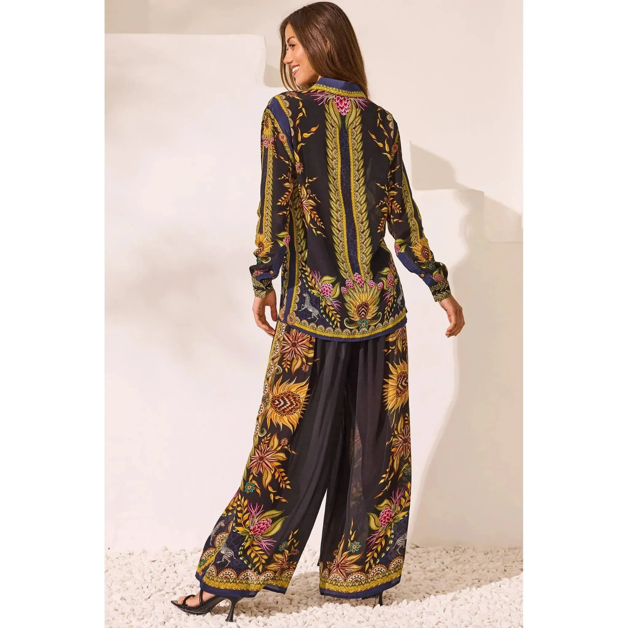 CZARINA | QUEEN OF SAVANNAH SHIRT