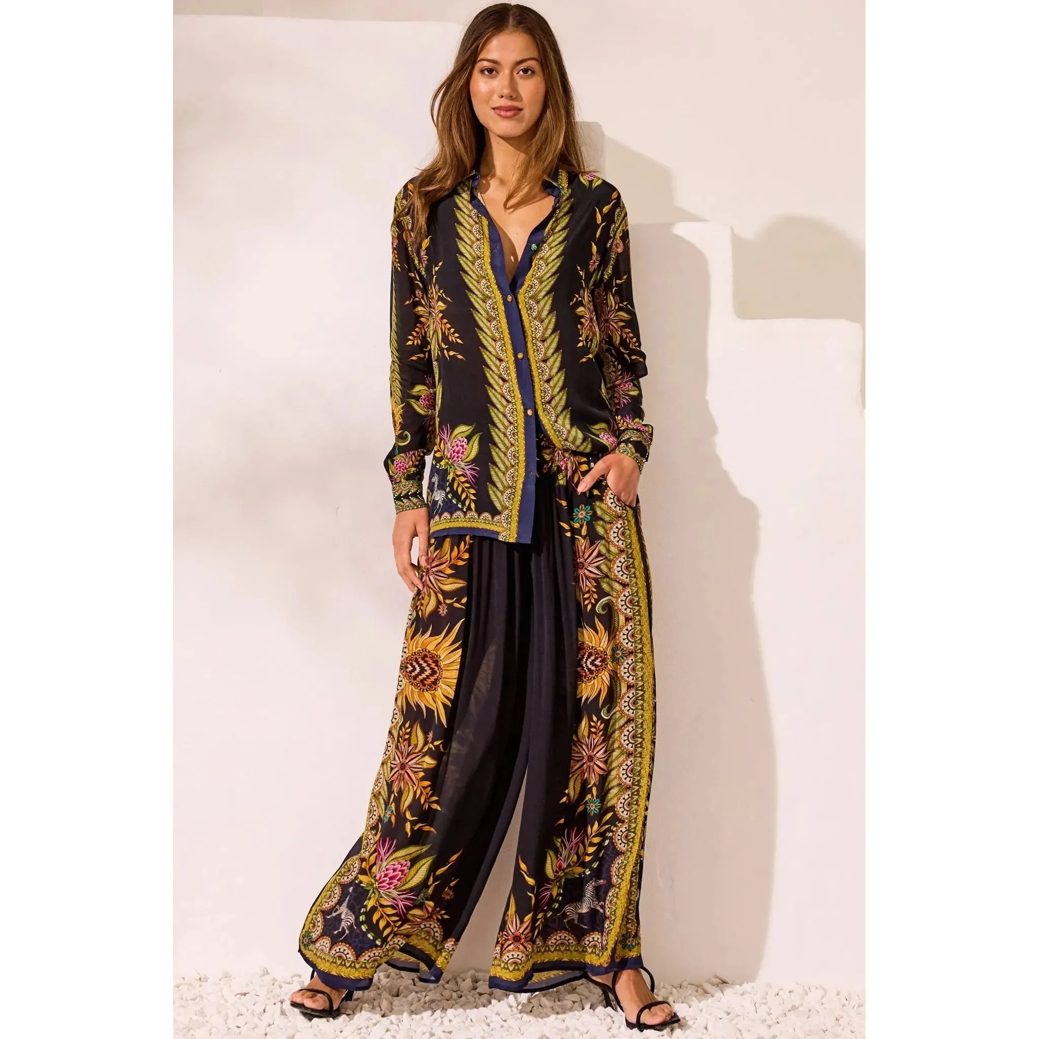 CZARINA | QUEEN OF SAVANNAH SHIRT