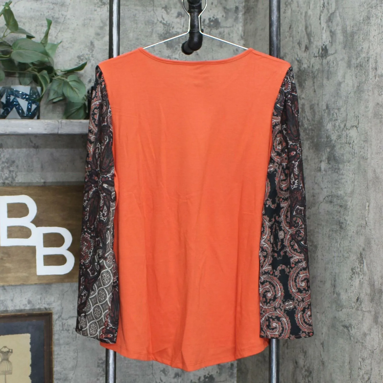 DG2 by Diane Gilman Women's Mixed Media Printed Sleeve Solid Top