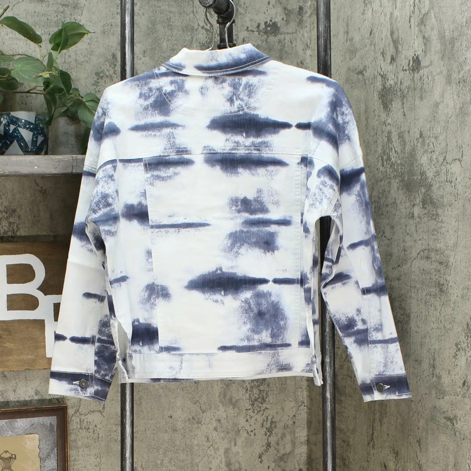 DG2 by Diane Gilman Women's Tie Dye Printed Boxy Jacket Navy Small