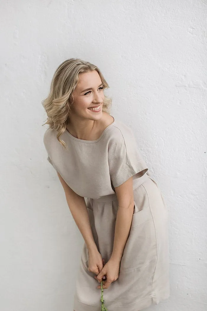 Elegant Boat-Neck Loose Linen Dress