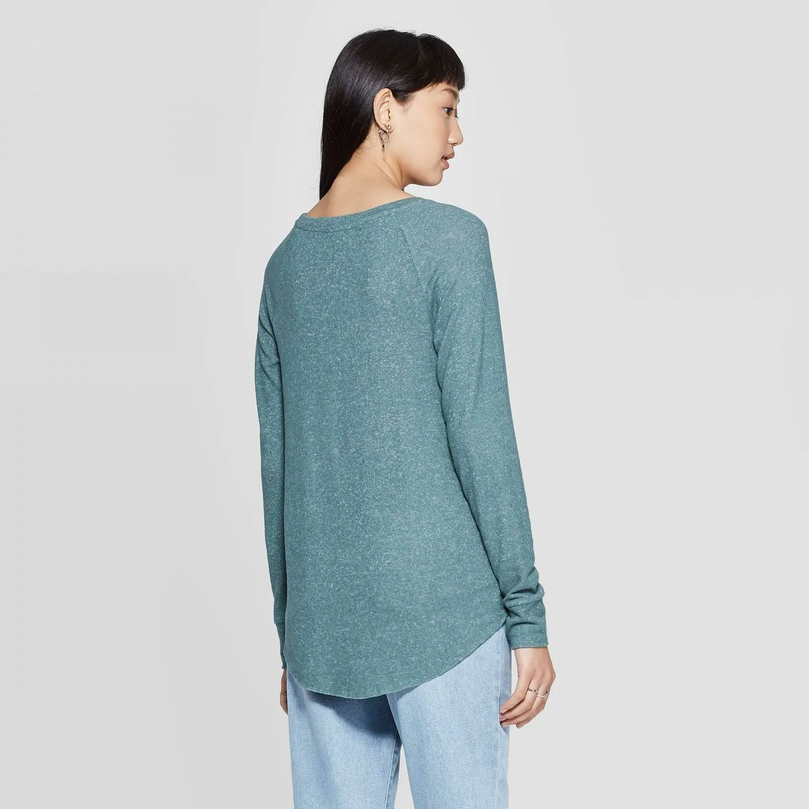 Grayson/Threads Women's Grateful Long Sleeve Graphic T-Shirt