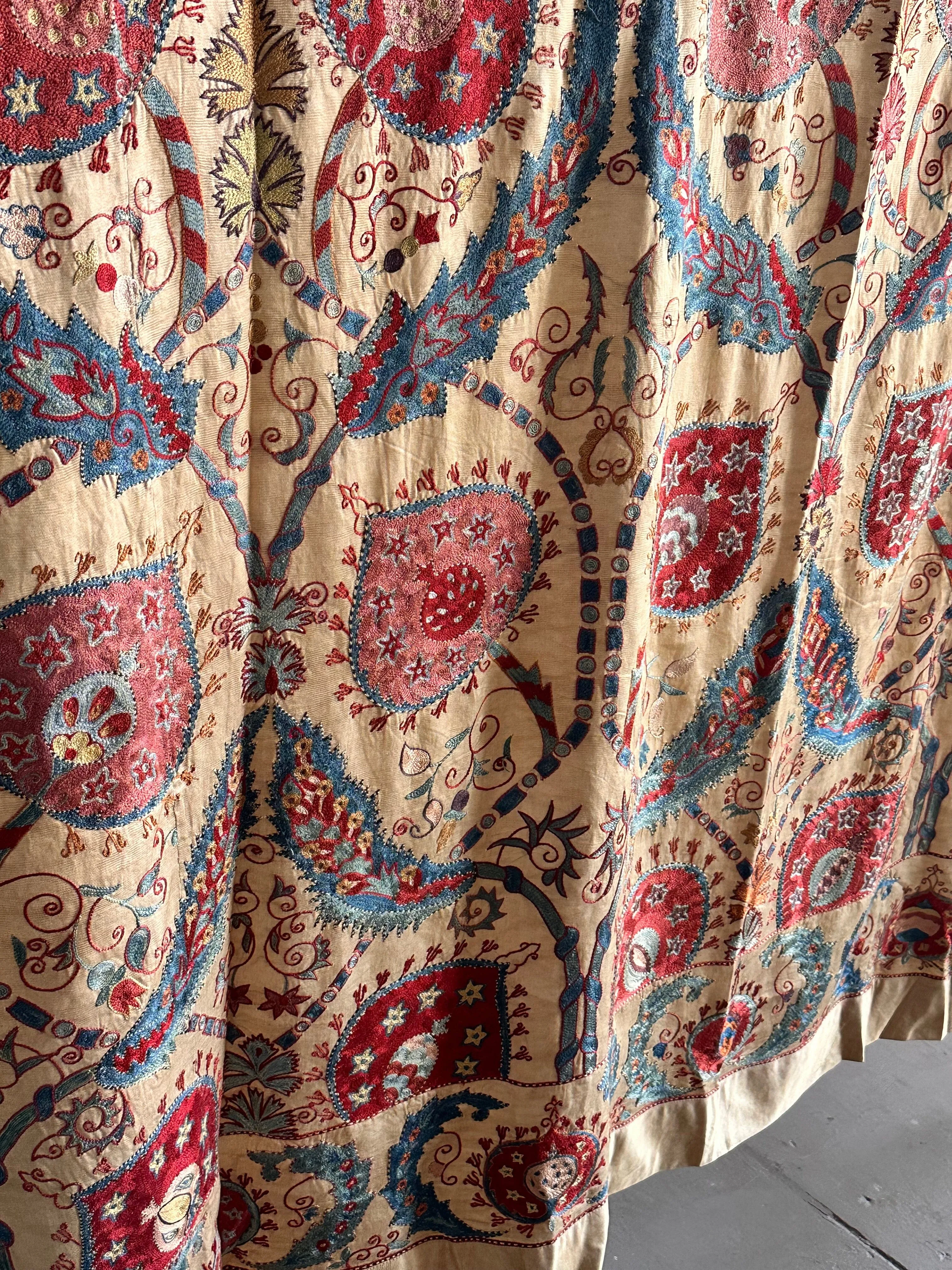 Hand Stitched Suzani (CSSU071723 | 120 x 96")