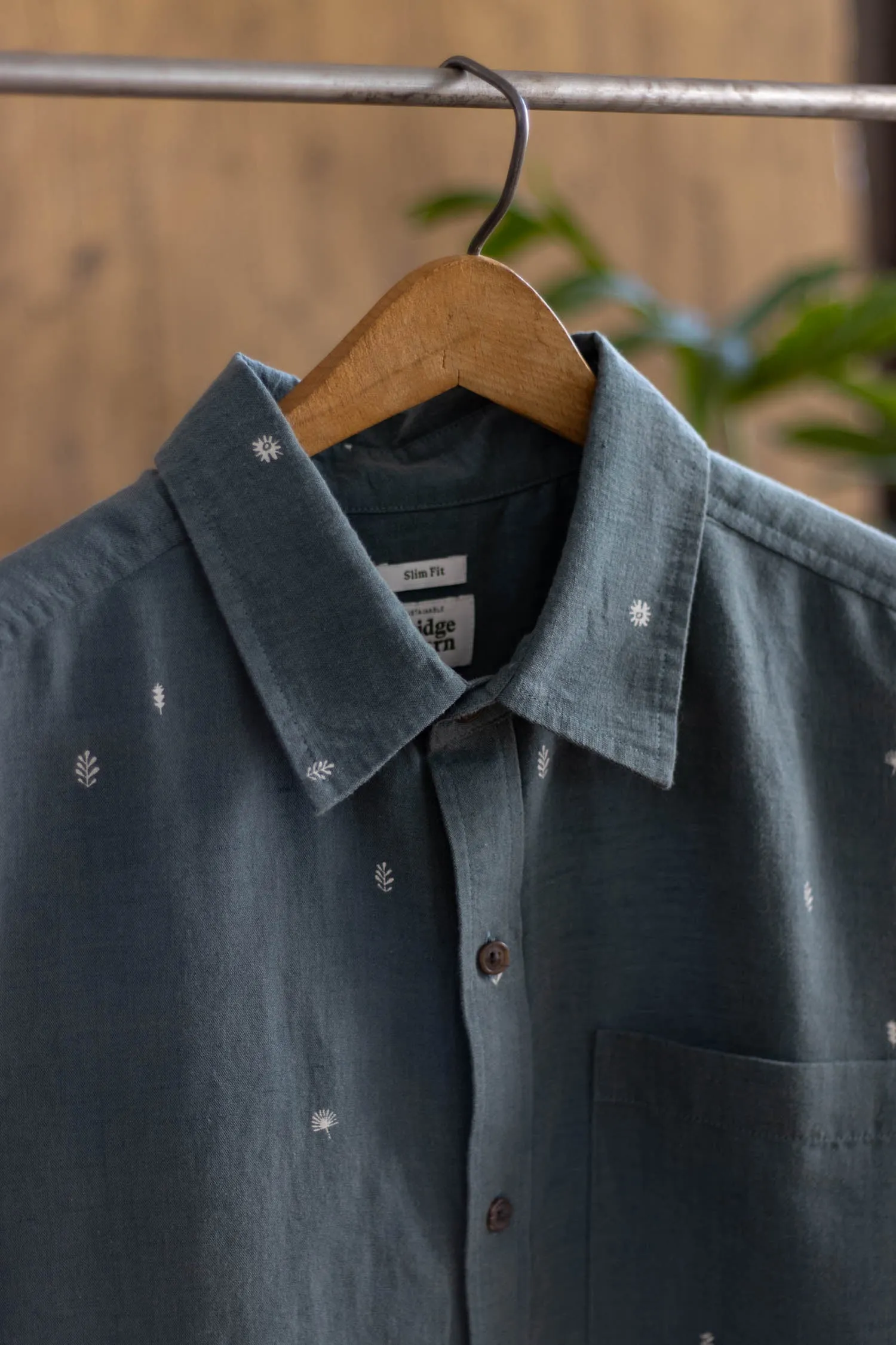 Harbor Slim Shirt / Slate Mini Flora