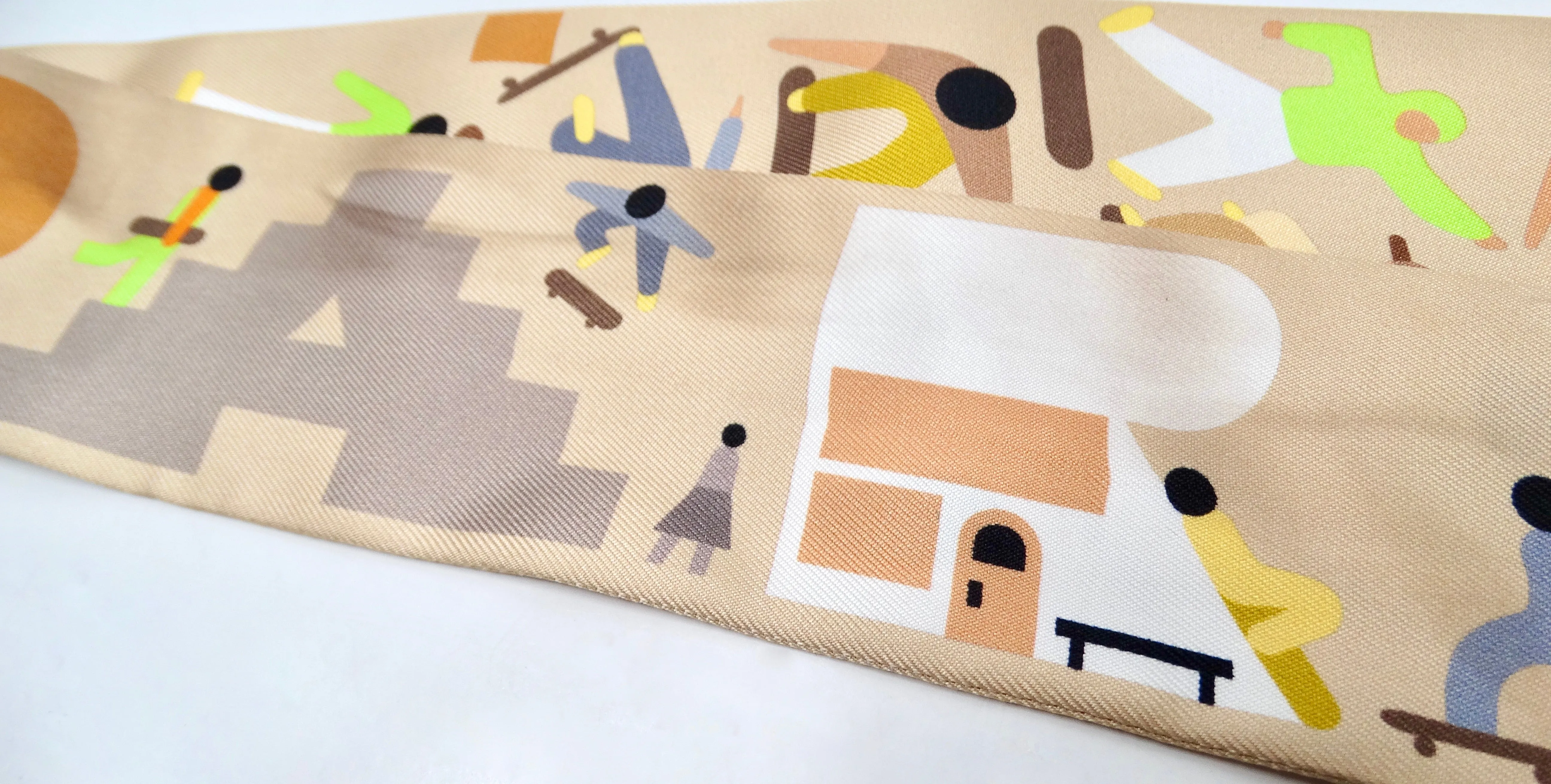 Hermes "Figures Libres" Skateboarding Scape Printed Silk Twilly