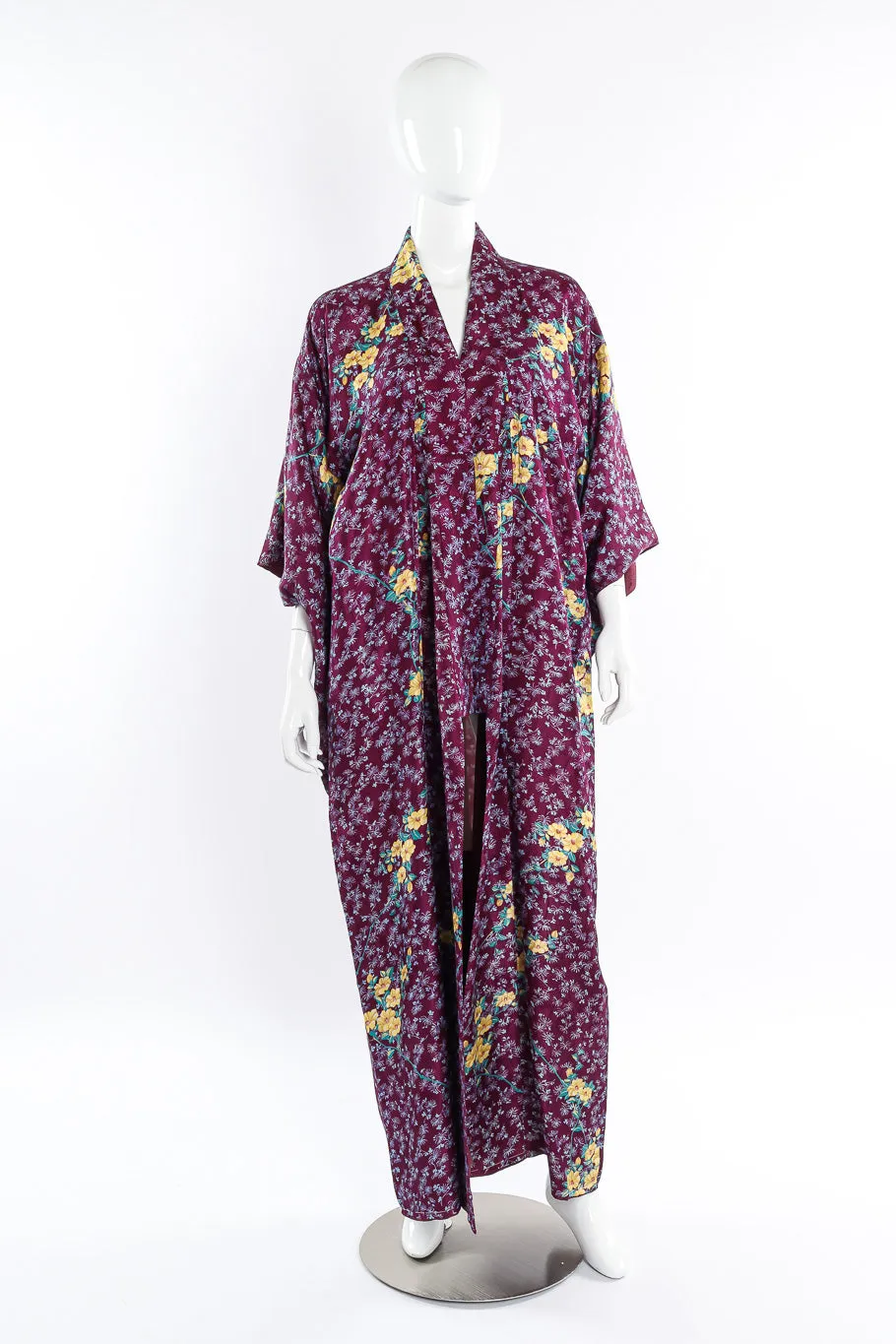 Japanese Floral Vine Printed Kimono