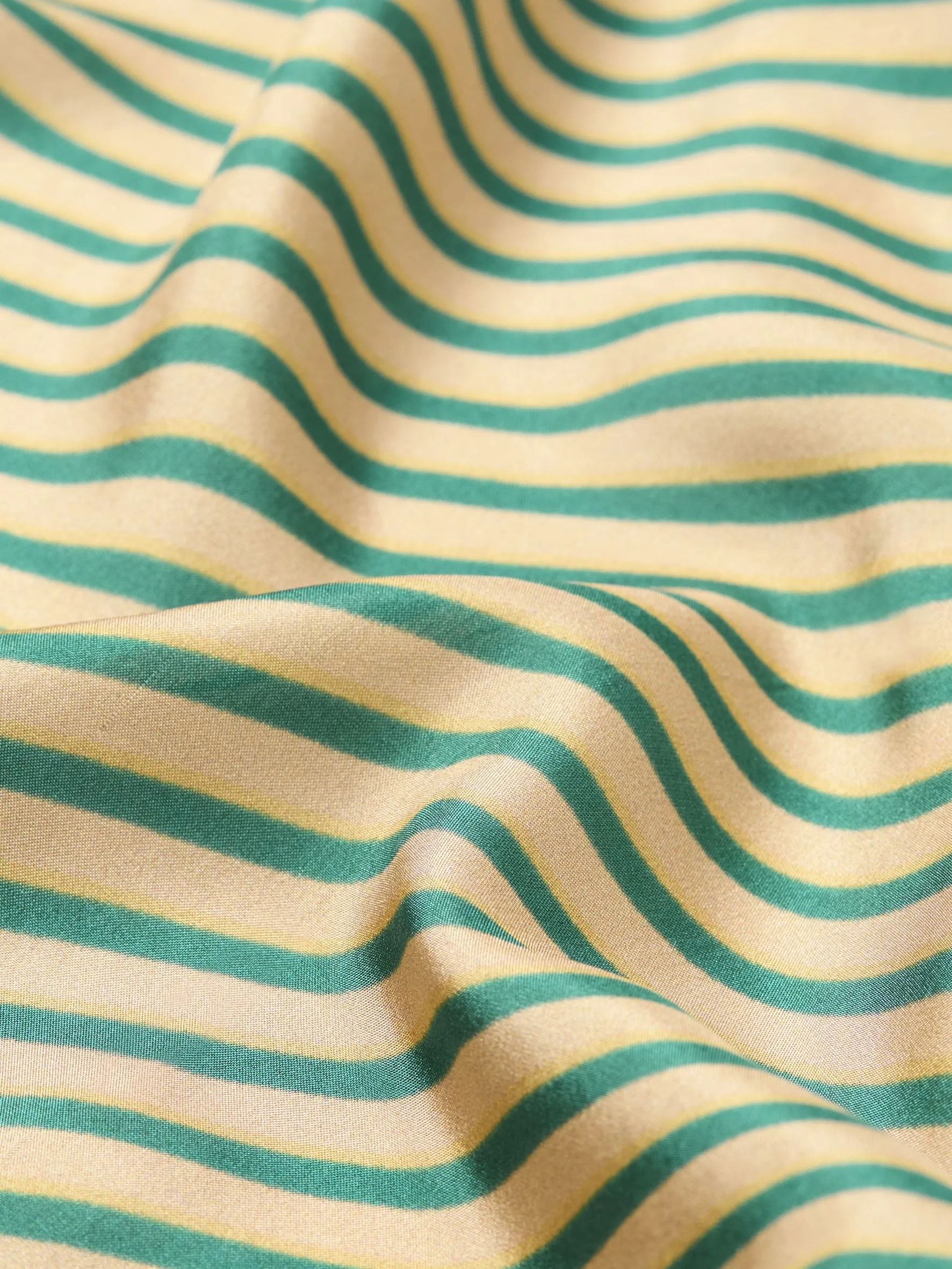 Lillet Sia Scarf
