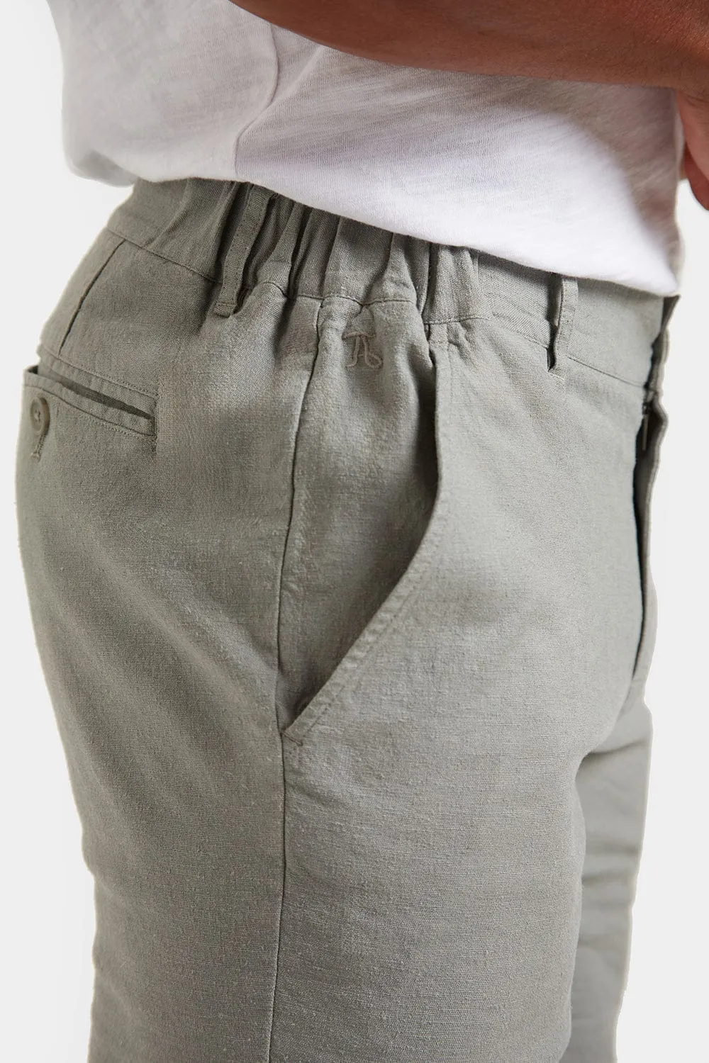 Linen-blend Shorts in Sage