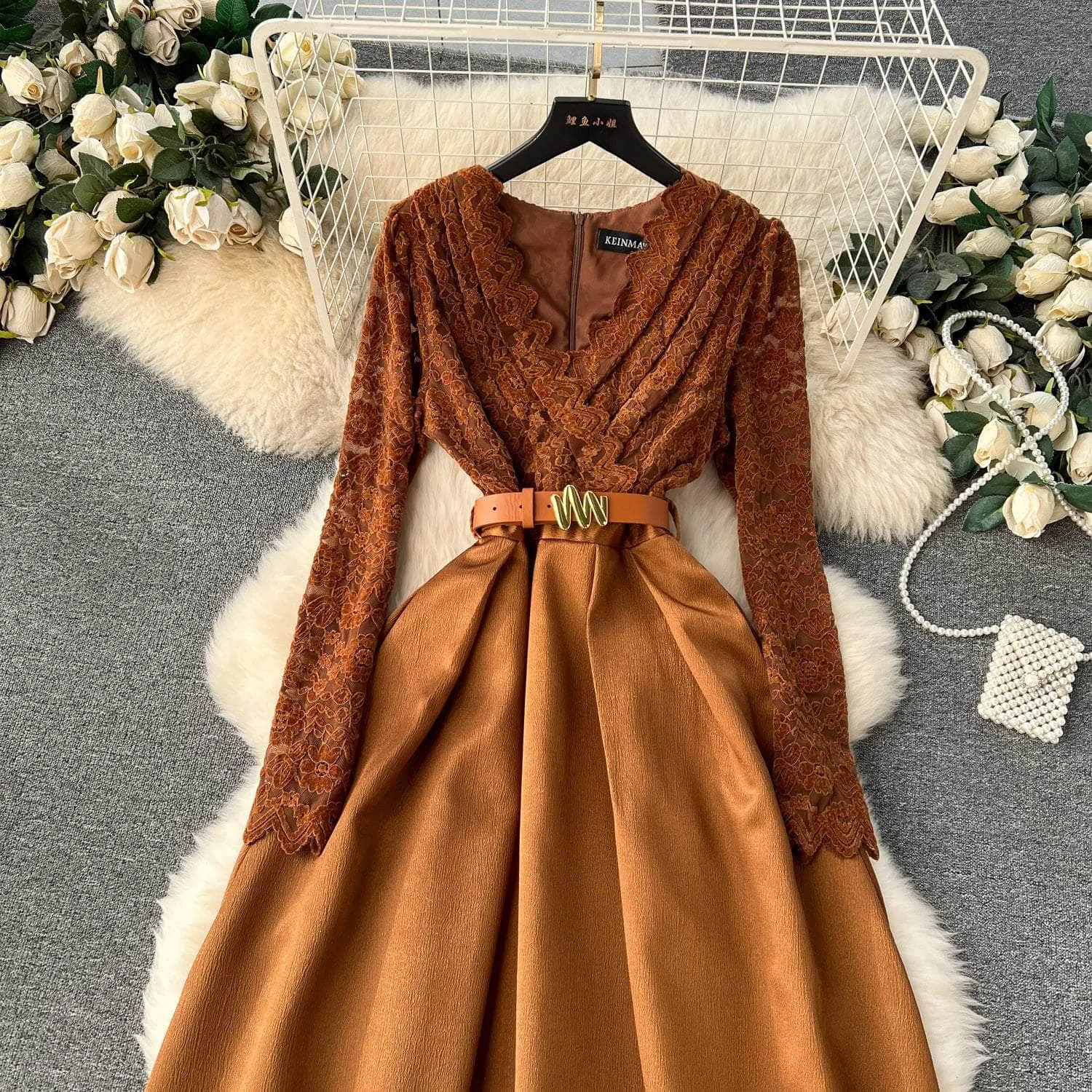 Long Sleeves Lace Maxi Pleated Dress