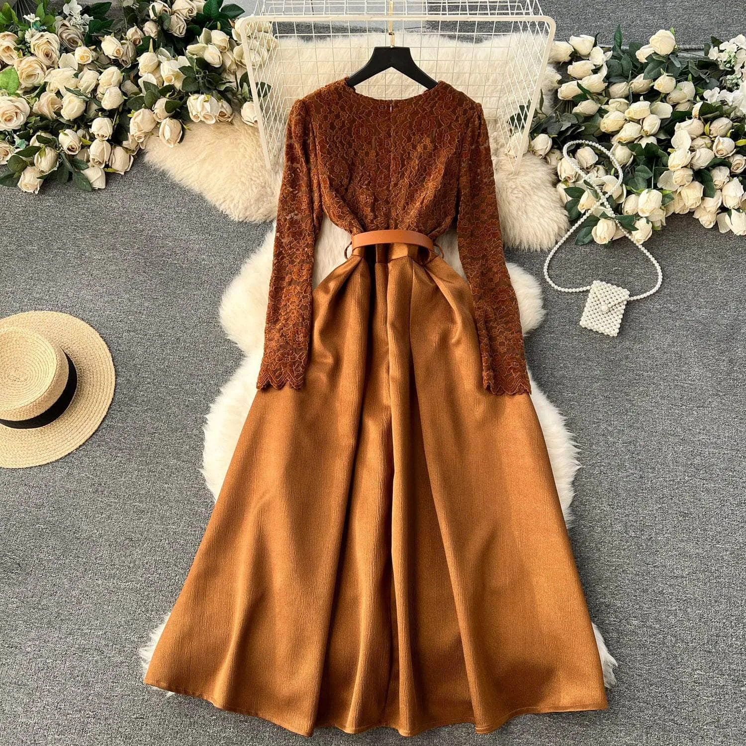 Long Sleeves Lace Maxi Pleated Dress