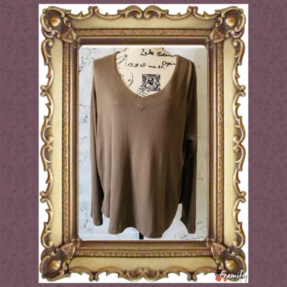 Plus Size Brand New Ava & Viv Blouse