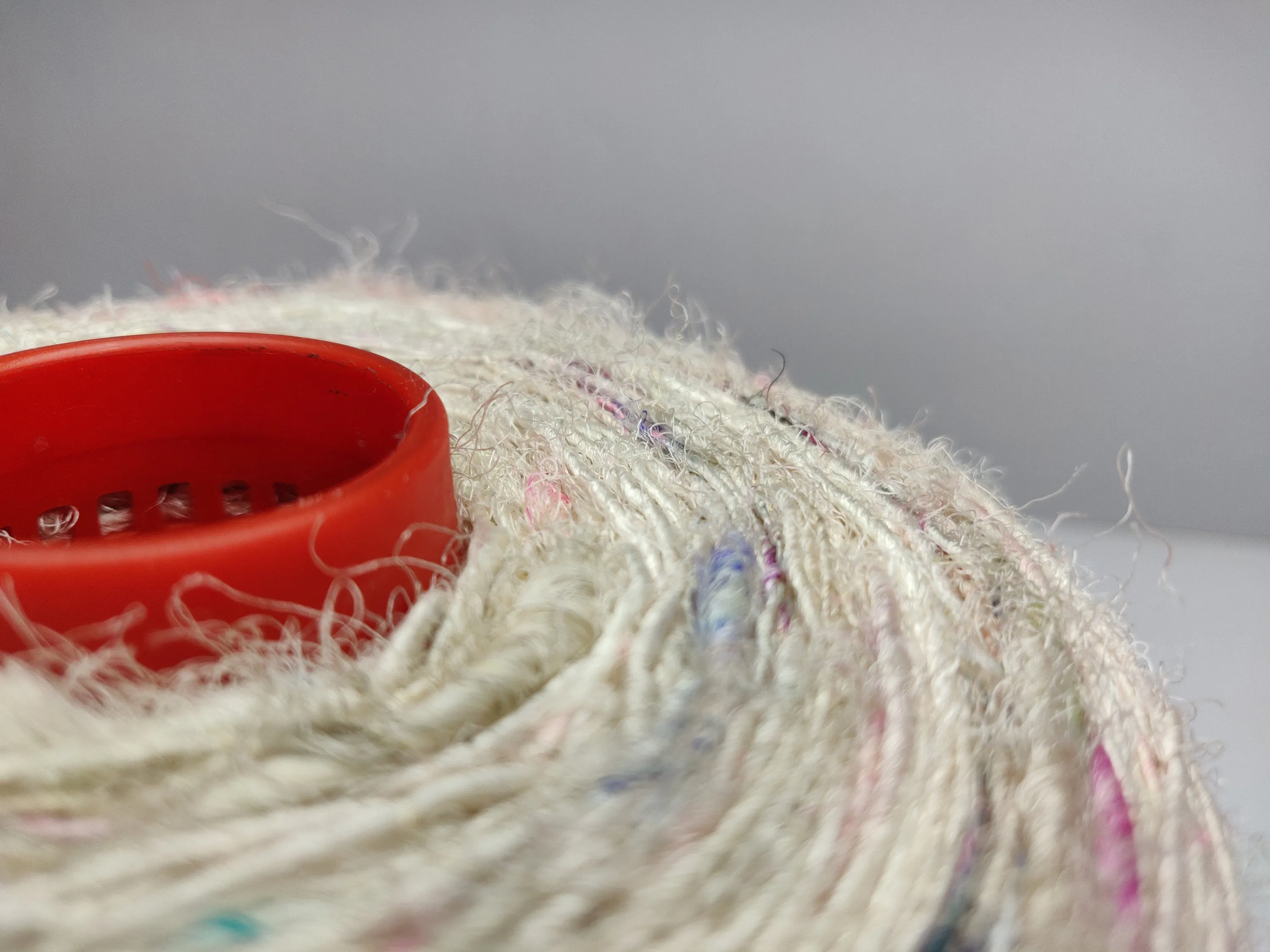 Recycled Sari Silk Yarn Prime - White Patches