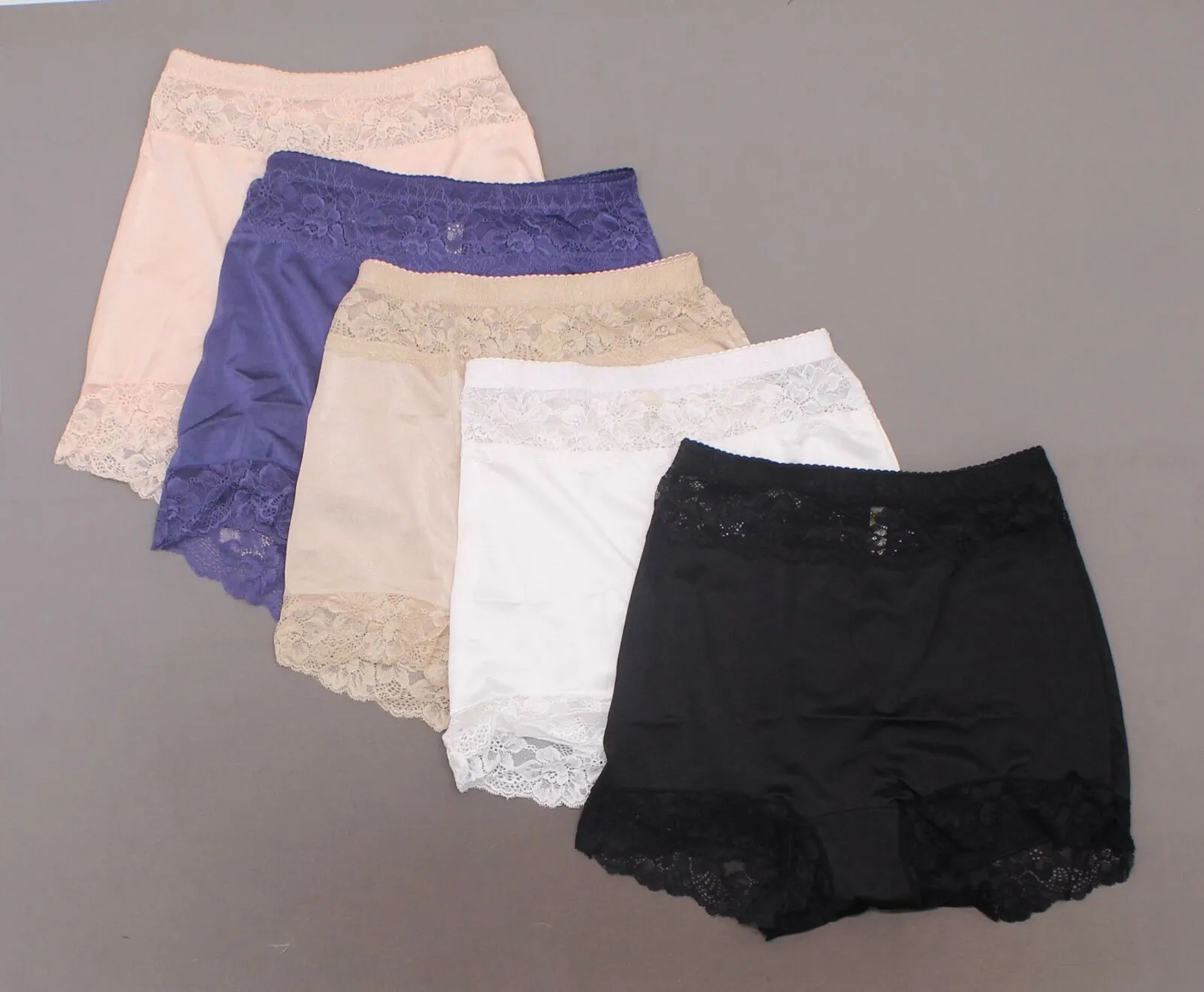 Rhonda Shear Women's 5 Pack Pin-Up Tap Panties With Lace Trim