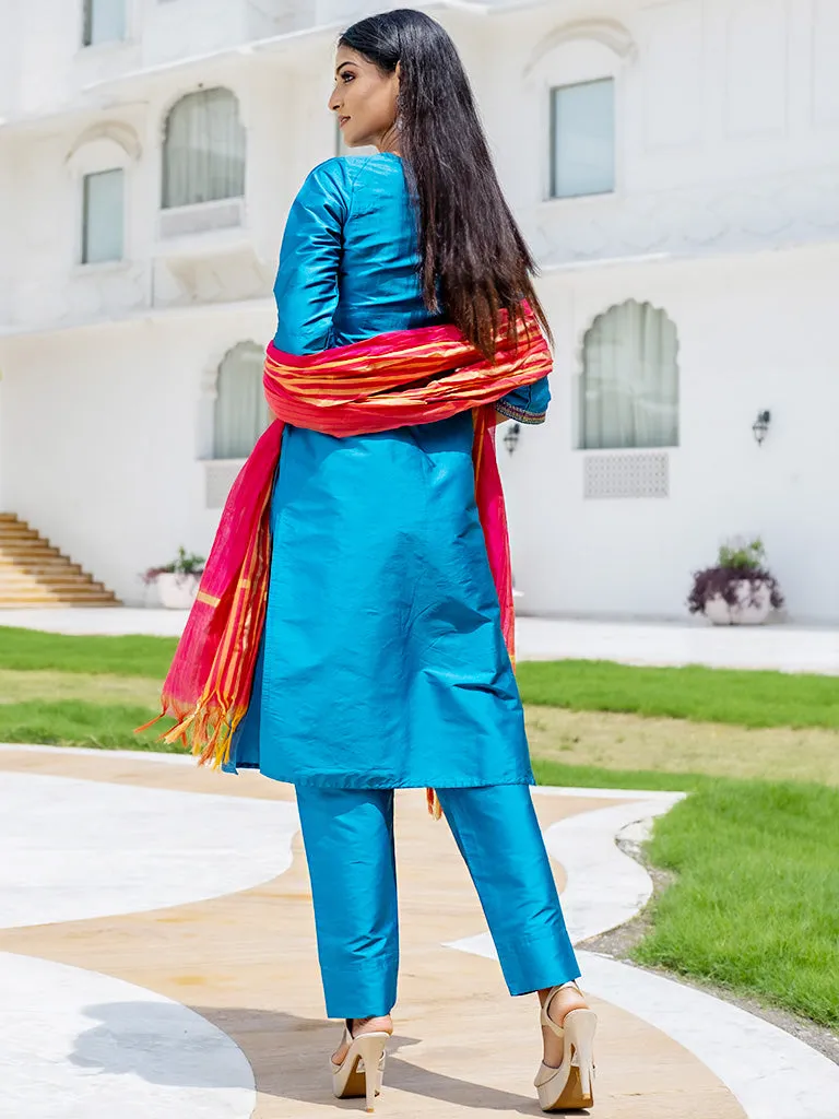 Straight Solid Turquoise Silk Blend Kurta With Pants & Chanderi Dupatta