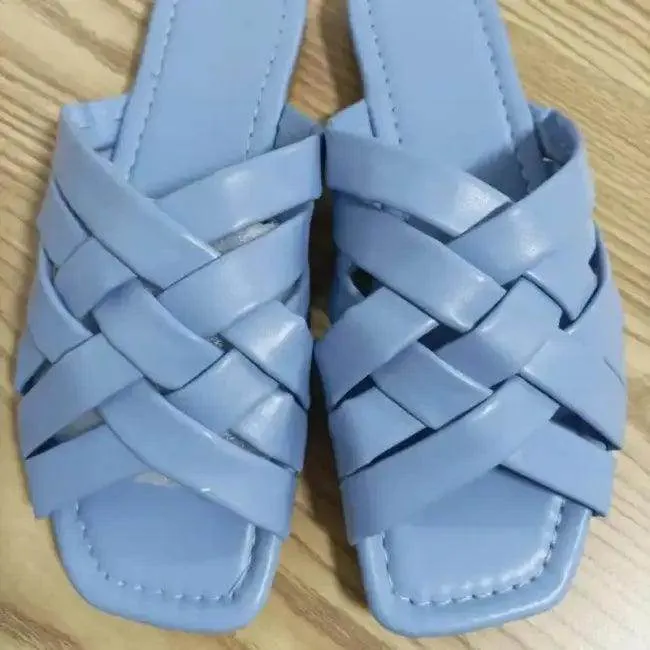 Stylish Pink and White Woven Slide Sandals for Summer Vibes