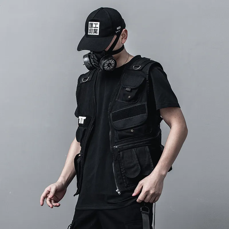 techwear utility vest