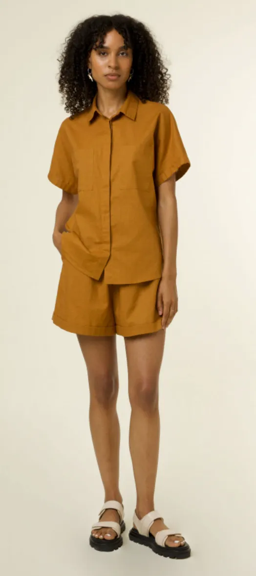 The Clary Shirt by FRNCH - Ochre