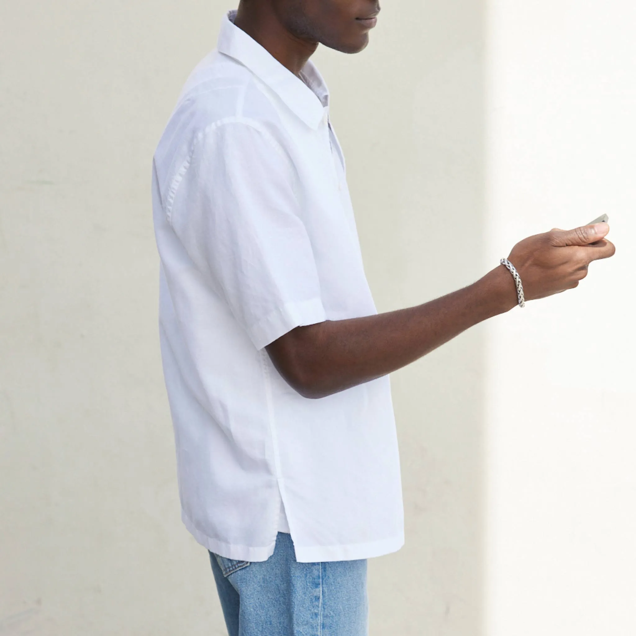 The Summerday in Linen