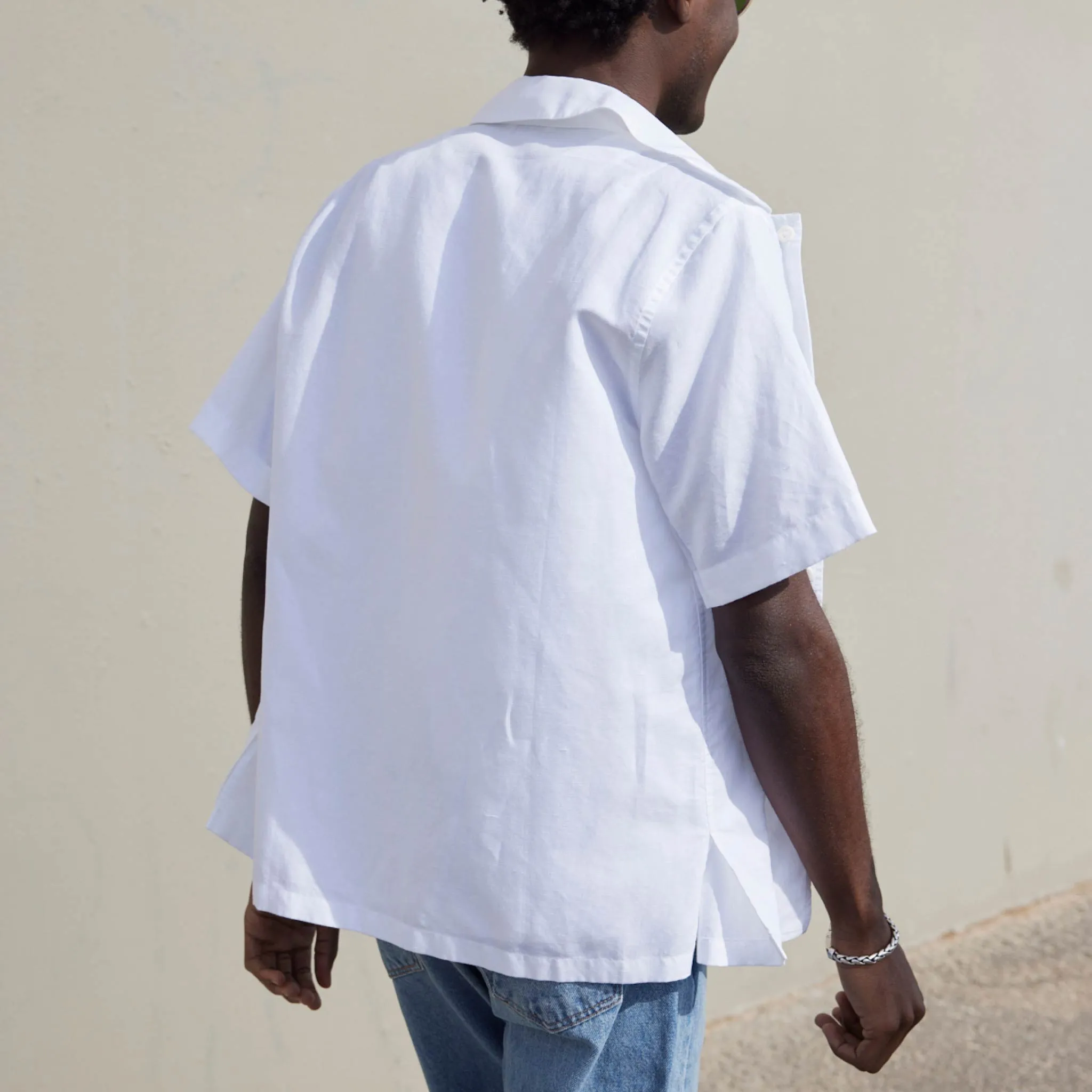 The Summerday in Linen