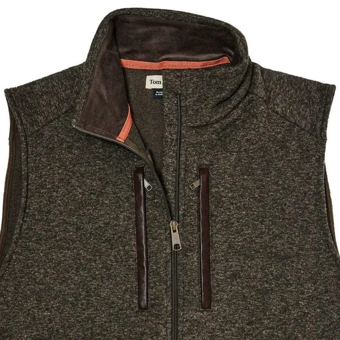 TOM BECKBE KNIT VEST - BLACK/OLIVE