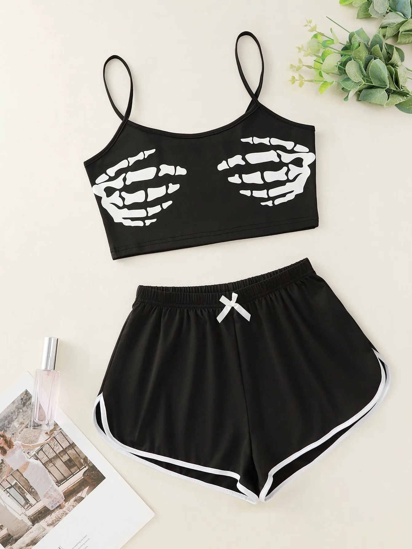Two-piece Printed Spagetti Strap Tube Top & Shorts Loungewear Set