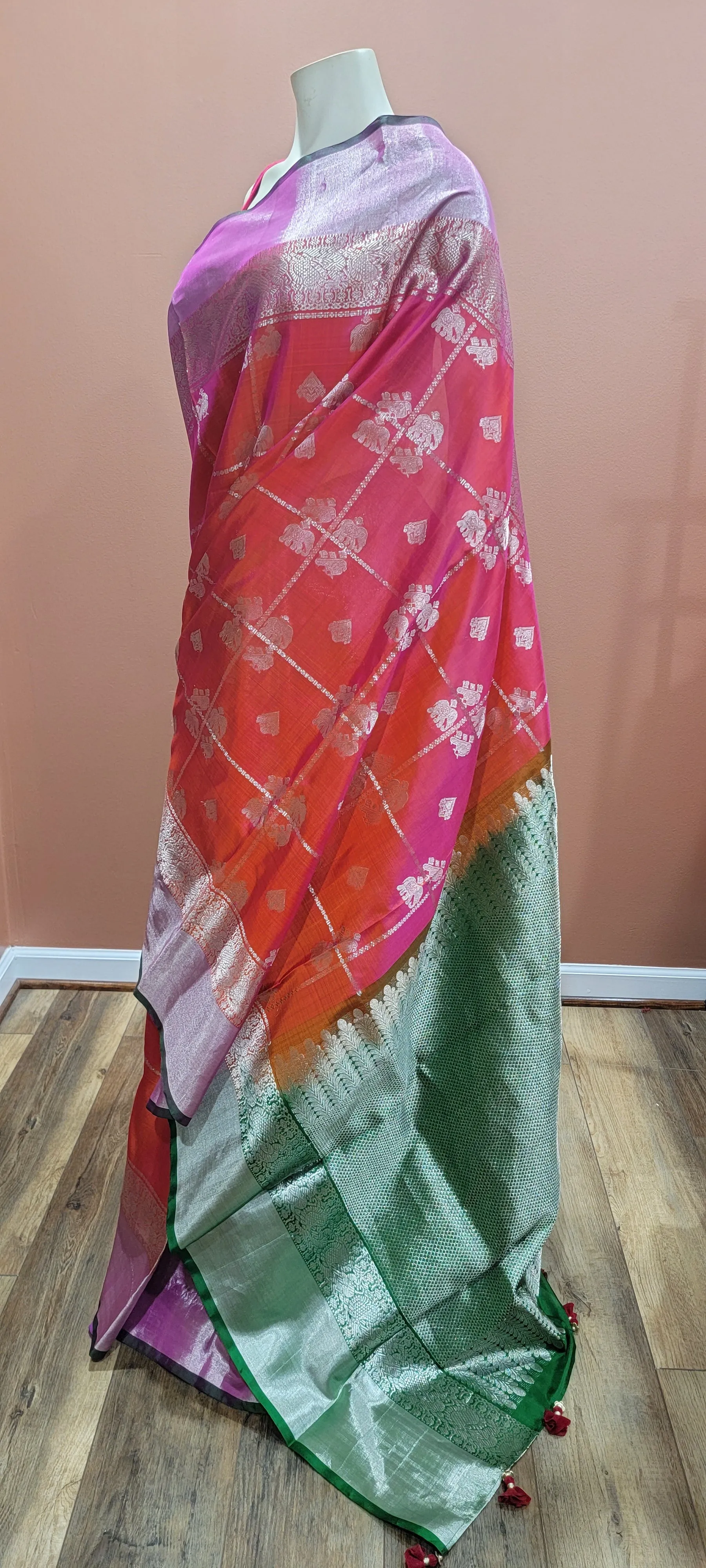 Venkatagiri Silk Saree w/ Blouse in Pink and Green