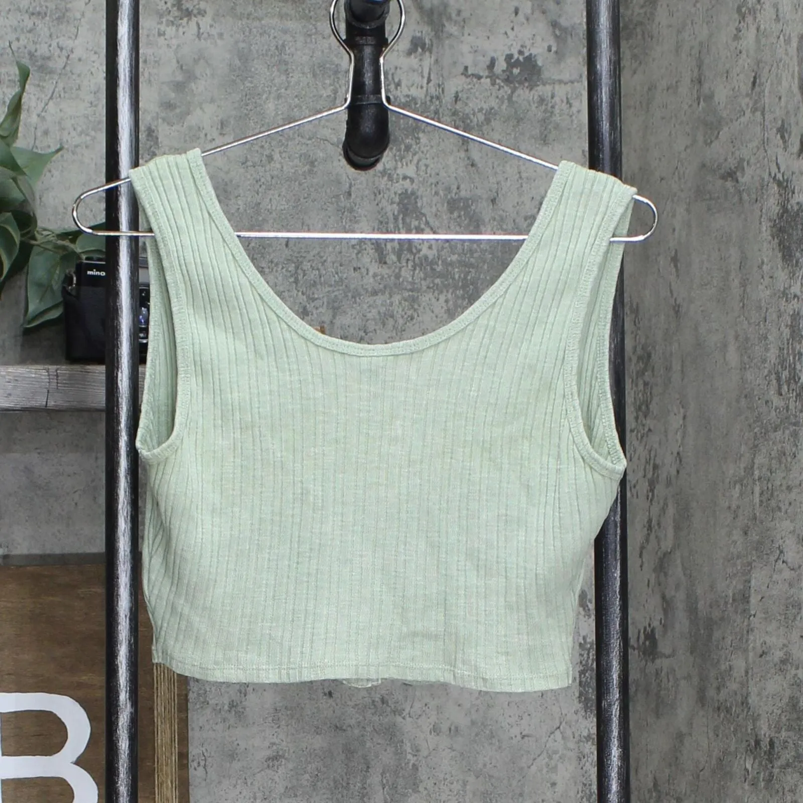 Wild Fable Women's Snap-Front Rib Knit Tiny Tank Top Green Large