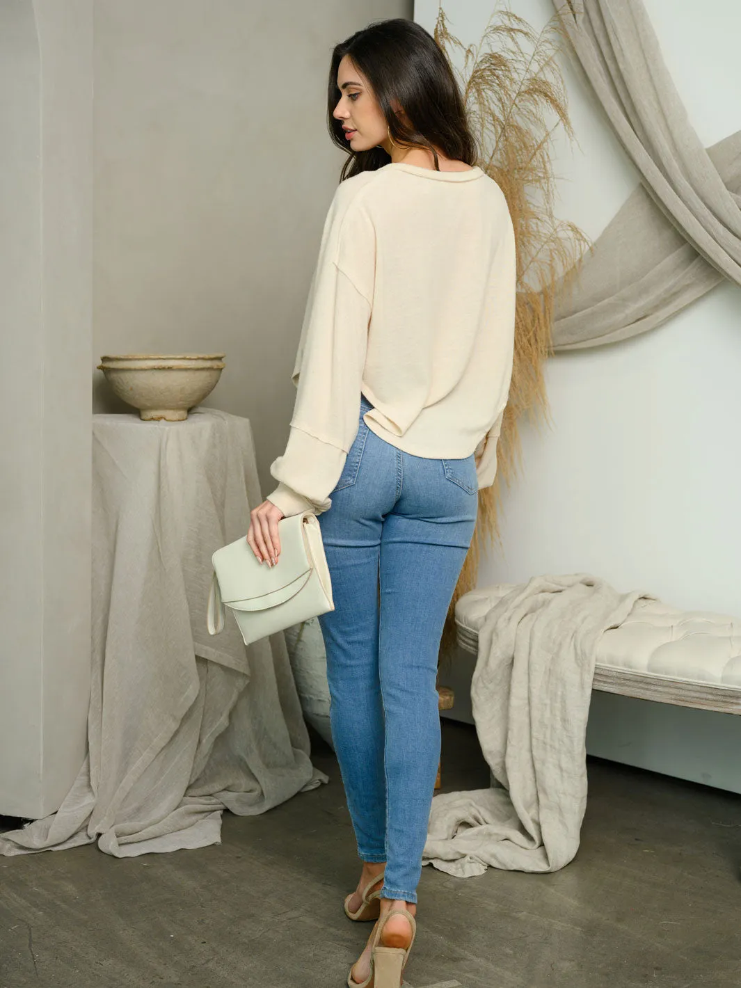 WOMEN'S LONG SLEEVE KNIT TOP