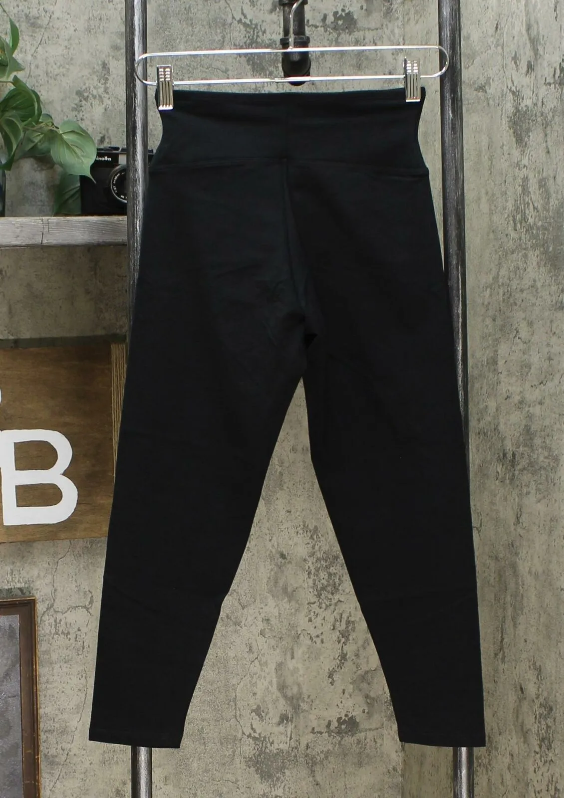 Yummie Women's Cotton Blend Stretch Skimmer Leggings Black Small